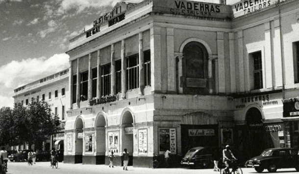 कहो देबी, कथा कहो – 11