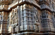खजुराहो की शिल्पकला की झलक है चम्पावत के बालेश्वर मंदिर में