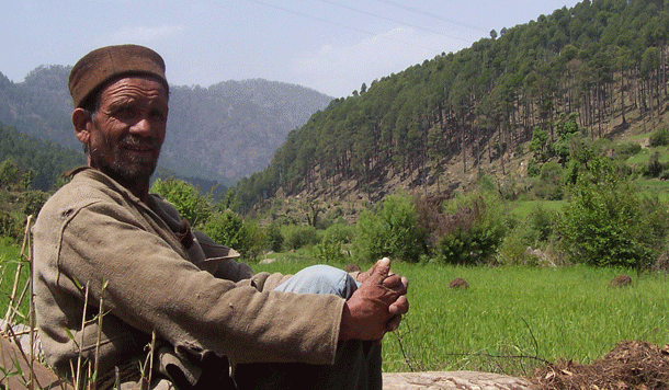 अंग्रेजों के ज़माने का पटवारी हुआ गुमानसिंह