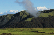 बेदिनी बुग्याल: मखमली घास का हिमालयी मैदान