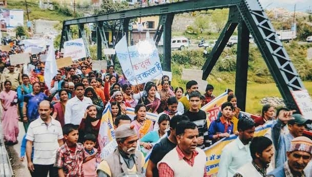 उत्तराखण्ड हाईकोर्ट में शराबबंदी की लड़ाई लड़ने वाले शख्श की कहानी