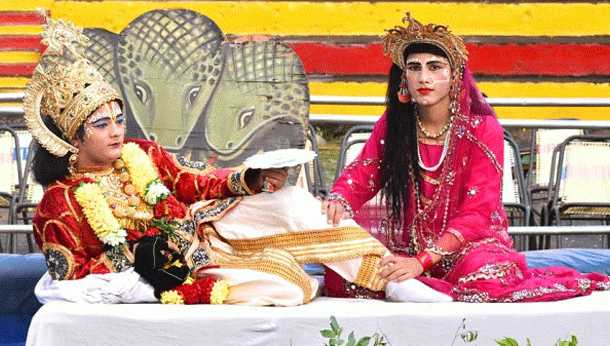 कुमाऊं की एकमात्र दिन में होने वाली रामलीला का शुभारंभ