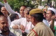 हरीश रावत असम में गिरफ्तार