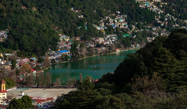 नैनीताल की ठंडी सड़क, कॉलेज के वे दिन और ठंड में मूँगफली खाना