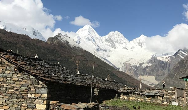 दारमा घाटी के परम्परागत घर और बर्तन