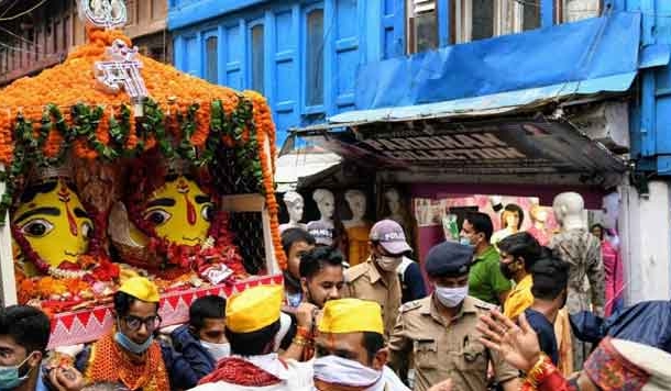 अल्मोड़े में नंदा देवी मेले की एक्सक्लूसिव तस्वीरें