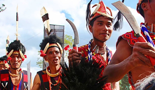 नागाओं के गौरवशाली अतीत का उत्सव : हॉर्नबिल फ़ेस्टिवल