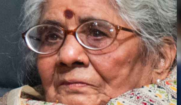 सयानी बुआ : कहानी