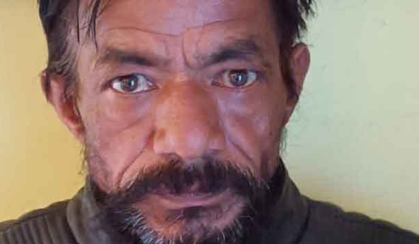 बकरियां बेच गांव के स्कूल को ढाई लाख रुपए दान करने वाले ईश्वरी लाल साह